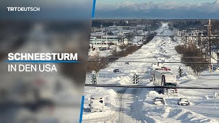 Schneesturm in den USA [upl. by Namruht]