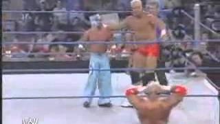 Rey Mysterio vs Billy Gunn 05092002 [upl. by Amaras]