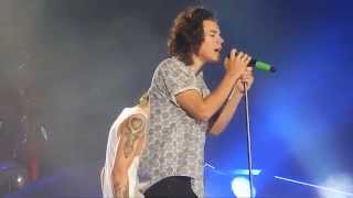 One Direction You amp I Live empty arena  vocals only [upl. by Portwin]