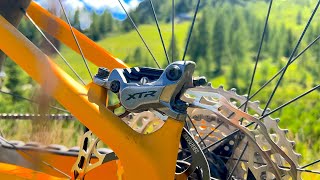 GÜNSTIG vs TEUER  DER GROSSE MTB BREMSEN VERGLEICH  SHIMANO XTR vs XT vs DEORE [upl. by Kcirdla59]