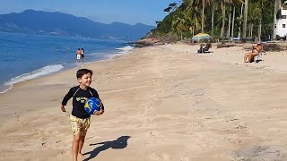 JOGANDO FUTEBOL NA PRAIA COM MEU PAI  Dia perfeito [upl. by Herries864]