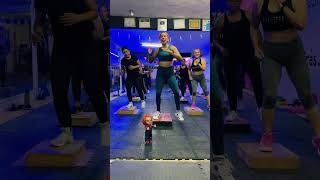 ejercicio baile zumbalo tiktok dance reto step fitness [upl. by Alakcim]