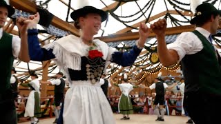 Oktoberfest 2024  Original bayerischer Tanz Schuhplattler [upl. by Ru]