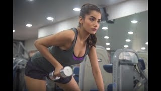 Aditi Hundias workout session at Talwalkars Cscheme gym [upl. by Jedidiah]