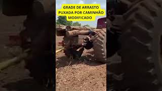 GRADE DE ARRASTO PUXADA POR CAMINHÃO trator produtividadenocampo shortvideo agro plantas [upl. by Lemaceon]