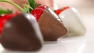 How to Make Decorate amp Color Chocolate Covered Strawberries by Driscoll’s Berries [upl. by Trebbor839]