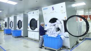 Rooben Laundry Machine in China Airport [upl. by Einomrah183]