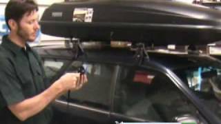 Thule 669ES Mountaineer ES Cargo Roof Box Review Video amp Demonstration [upl. by Eleets]