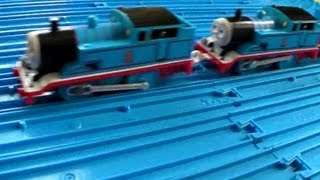 【プラレール】トーマス×3 TOMAS×3 プラレール じこはおこるさMP4 [upl. by Anilehcim]