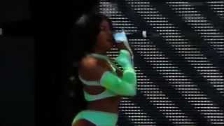 Azealia Banks  Van Vogue Live at Glastonbury [upl. by Ocsic]