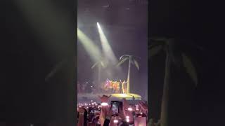 El Apagón  Bad Bunny en vivo [upl. by Alfonso]