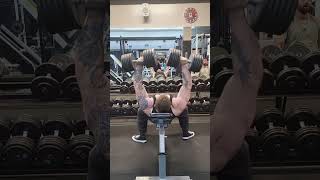 132 lb dumbbells on incline for 4 reps inclinedumbbellpress dumbbells inclinebench [upl. by Gorlin]