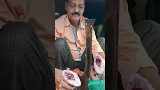 বিশাল বড়ো 3 কেজি ওজনের ইলিশ মাছ কাটছে কাকা yutubeshorts fishmarket fishcutting ইলিশমাছ [upl. by Acemat813]