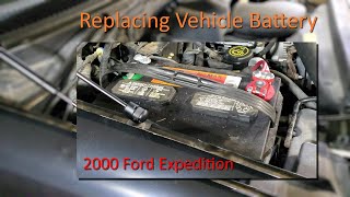 Quick Fix Replacing vehicle battery in a 2000Ford Expedition [upl. by Yblok]