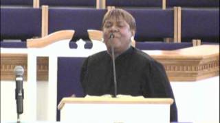 UBC  Pastor Thomasine Reid  quotI Dont Know What You Came to Doquot Organist Praise Break 102013 [upl. by Marrissa]