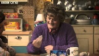 Mrs Browns Boys  Cast Introductions [upl. by Aedrahs76]