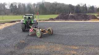 Graden mit Laserunterstützung bei F H  Baustelle in Februar 2014 [upl. by Shaine337]