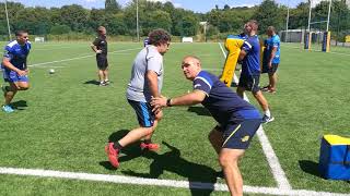 TACKLE TECHNIQUE in rugby league with Barry Eaton and Chev Walker Leeds Rhinos [upl. by Kcub]