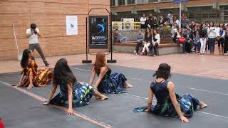 Fragmento tengo un dolor  Festival danza contemporanea utadeo [upl. by Kcirtapnaes]