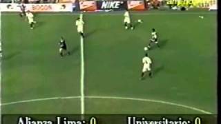 ALIANZA LIMA 6  Universitario 3 20051995 Campeonato Descentralizado 0107 [upl. by Surdna]