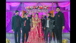 Bride Entry Dance  Indian Wedding 2022  Sajna tere liye sajna  Group Dance  Varmala Ceremony [upl. by Maxi]