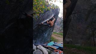 💎 Dr Med Dent 7B 🇨🇭 Awesome 🤩 Boulder Chironico  Switzerland rockclimbing bouldering boulder [upl. by Ula]